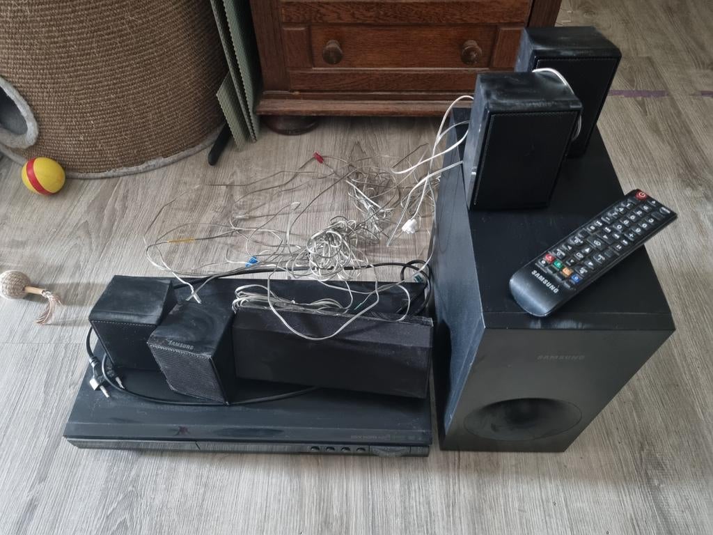 Samsung 5.1 home cinema set, Gebruikt, 5.1-systeem, Dvd-speler, Ophalen