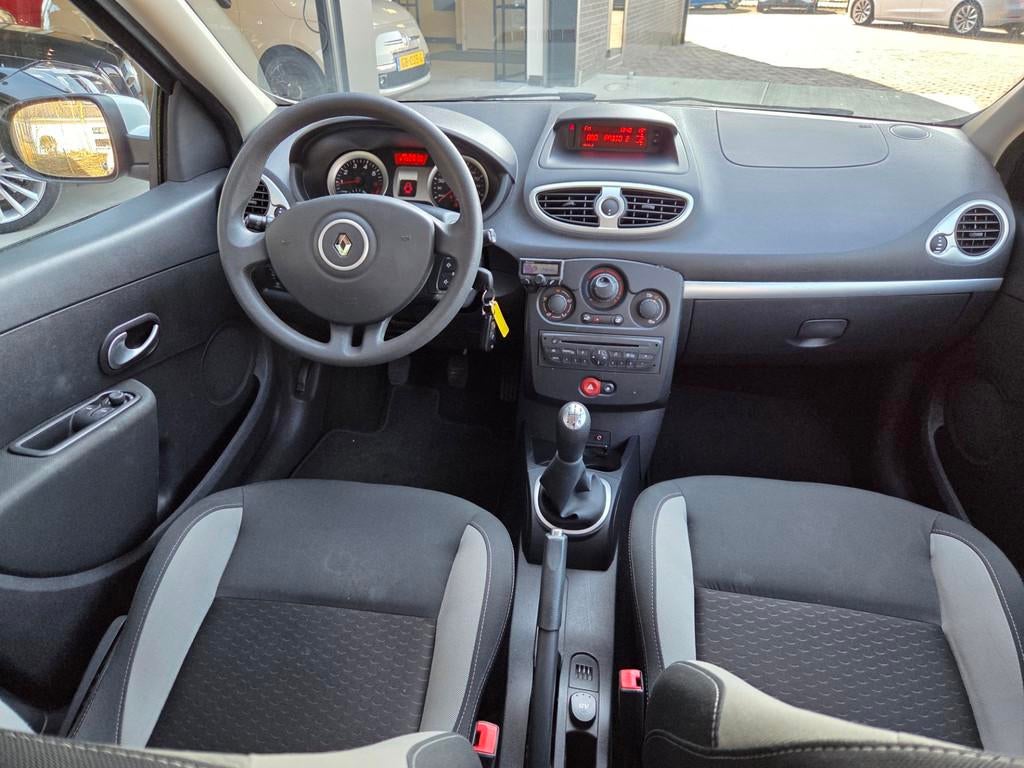 Renault Clio 1.2 Authentique | 87.000 KM! | Airco | 5 Deur |, Voorwielaandrijving, Euro 5, Gebruikt, 4 cilinders