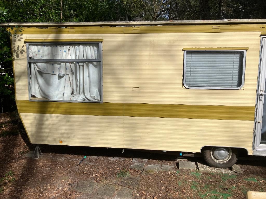 Caravan Veluwemaat Hilversum / Bussum, in zeer nette staat., Caravans en Kamperen, Caravans, Overige merken, Rondzit, Particulier