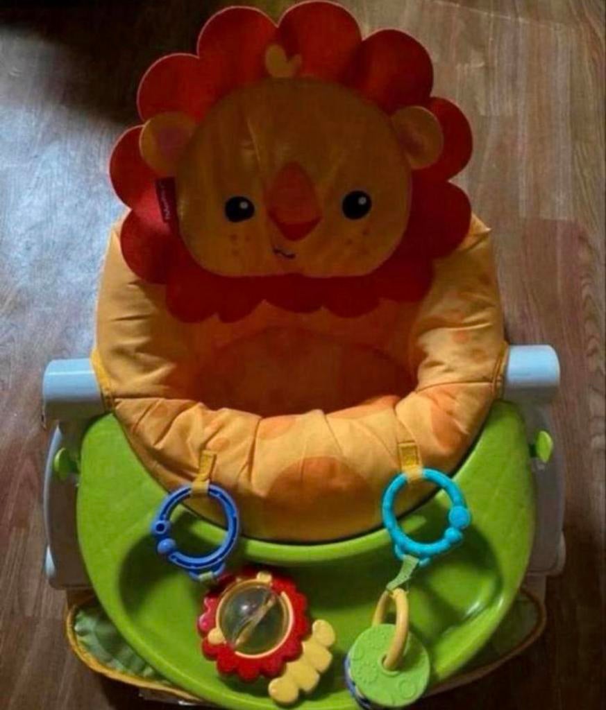 Draagbaar babystoeltje met handig snackbakje en bijtspeeltje, Kinderen en Baby's, Kinderstoelen, Ophalen, Zo goed als nieuw, Inklapstoel