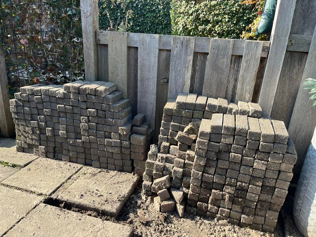 Gratis ophalen klinkers waalformaat 20x6x5, Ophalen, Gebruikt, Beton, Klinkers