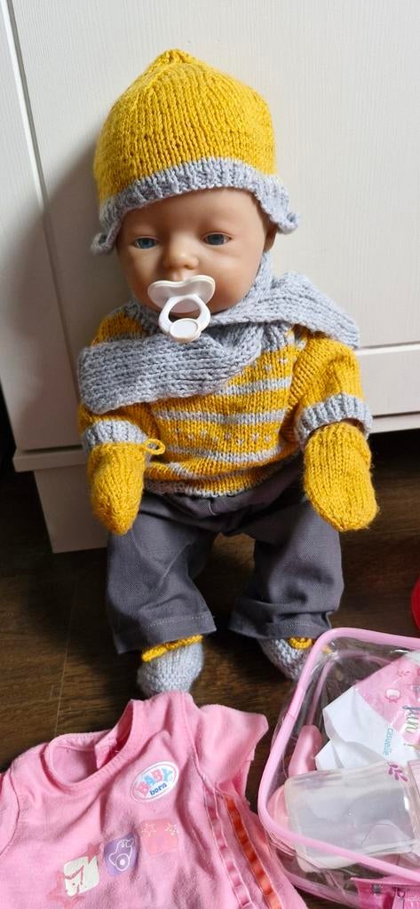Baby born met accessoires en buggy, Kinderen en Baby's, Speelgoed | Poppen, Zo goed als nieuw, Babypop, Ophalen of Verzenden
