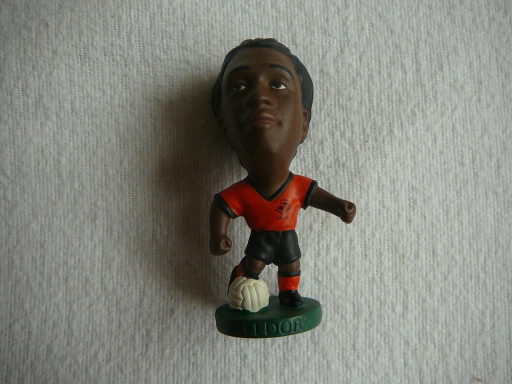 Seedorf, team Holland edison int. 2, Ophalen of Verzenden, Beeldje of Poppetje