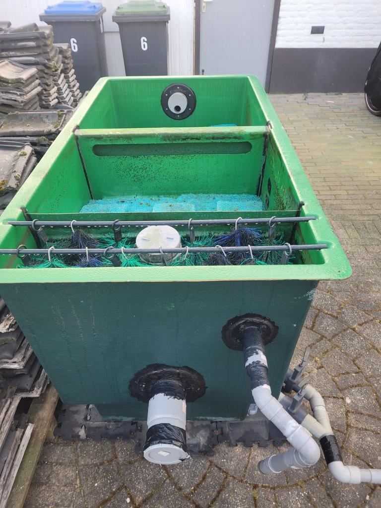 3-kamerfilter voor vijver met borstels en matten, Ophalen of Verzenden, Gebruikt, Vijverfilter
