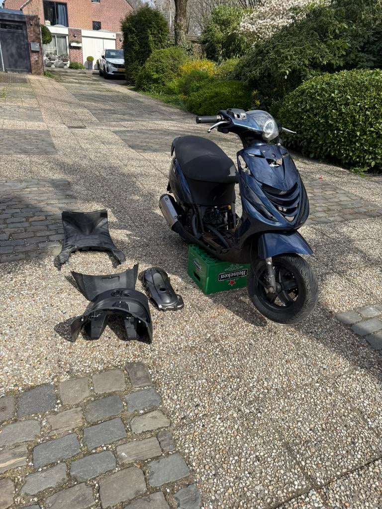 Zip 172 brom krukas gebroken, Ophalen, Zo goed als nieuw, Blok, Piaggio