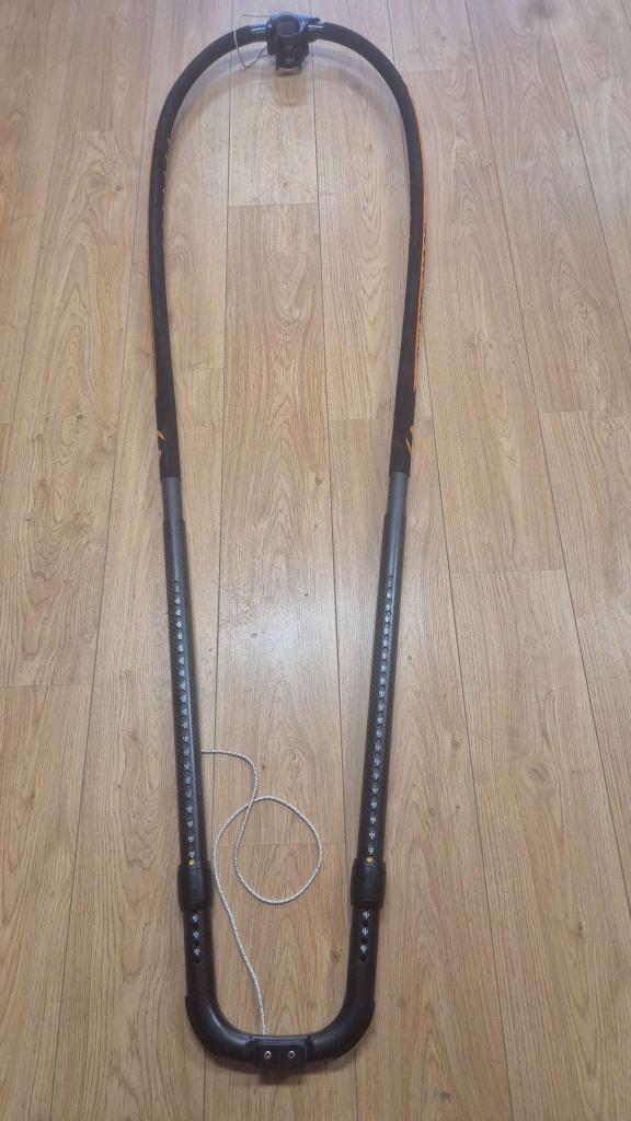 diverse carbon gieken 190-240  140-200 140-190, Niet ingevuld, Niet ingevuld, Niet ingevuld