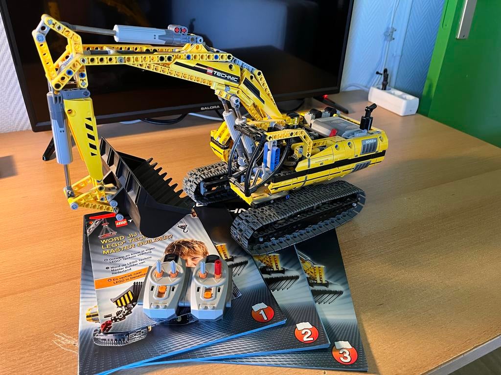 Lego Technic 8043 Gemotoriseerde Graafmachine, Kinderen en Baby's, Speelgoed | Duplo en Lego, Gebruikt, Lego, Complete set, Technic