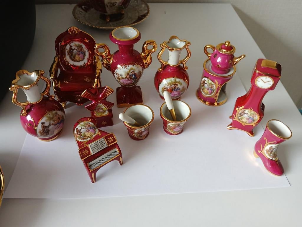 Porselein miniaturen en servies limoges frankrijk, Ophalen