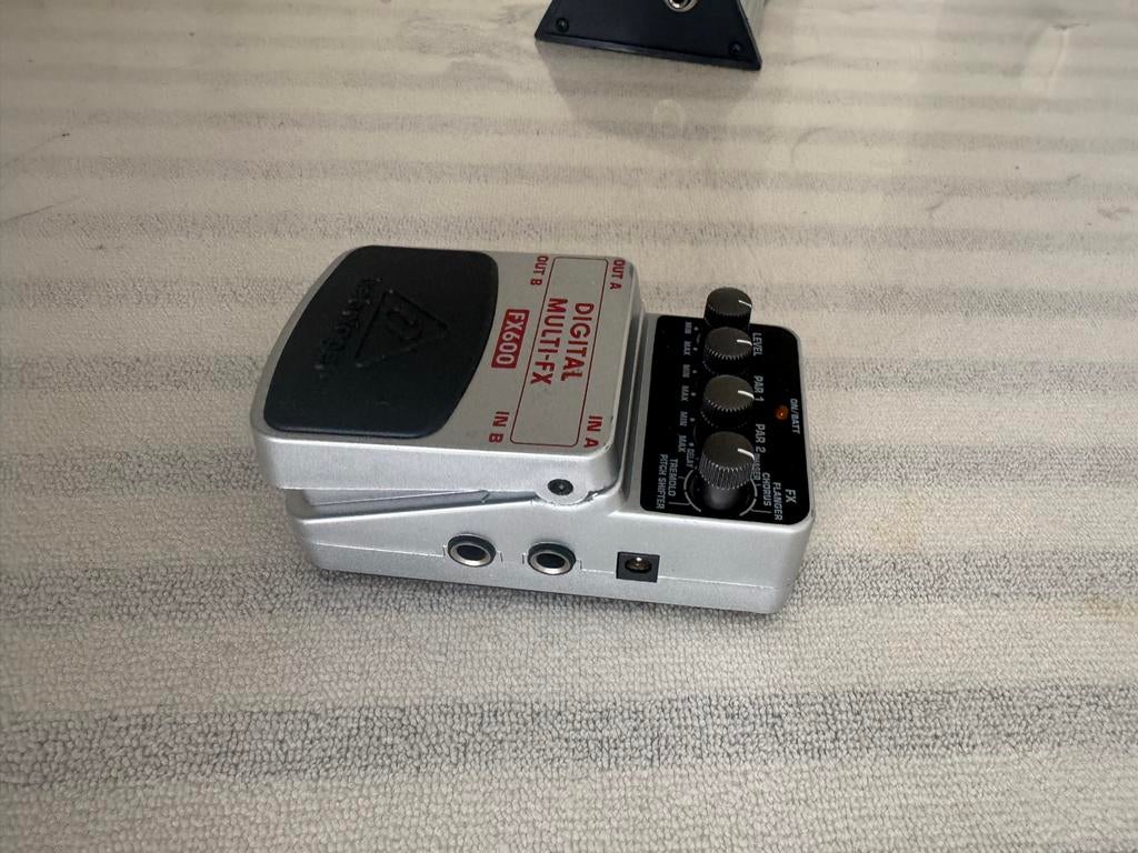 Behringer Digital Multi-FX FX600, Muziek en Instrumenten, Effecten, Ophalen of Verzenden, Gebruikt, Multi-effect