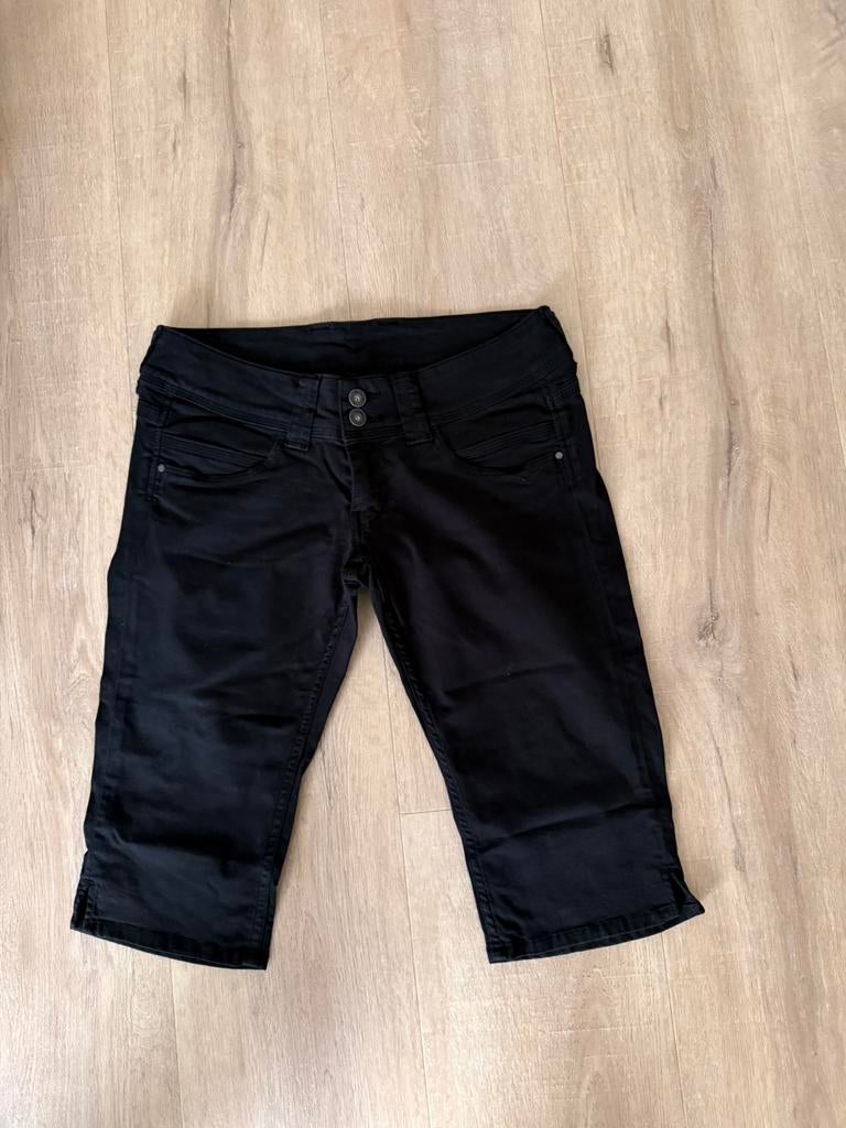 Zwarte capri Pepe Jeans maat 31, Ophalen of Verzenden, Nieuw, Zwart, W30 - W32 (confectie 38/40)