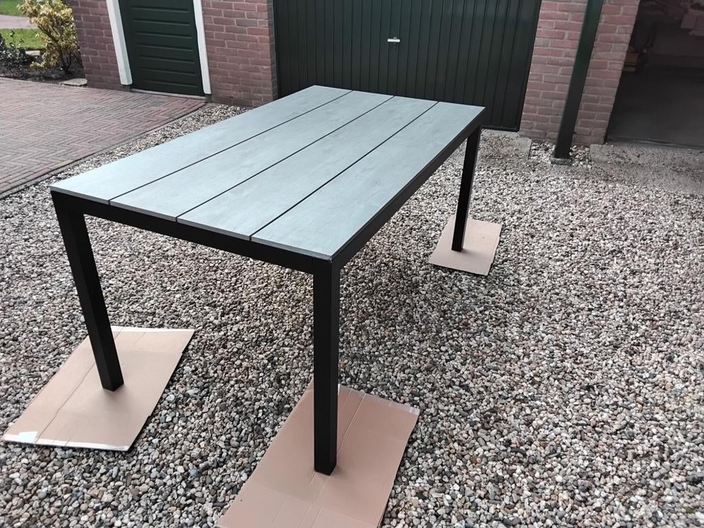 Tuintafel ( showmodel geweest ), Ophalen, Rechthoekig, Aluminium