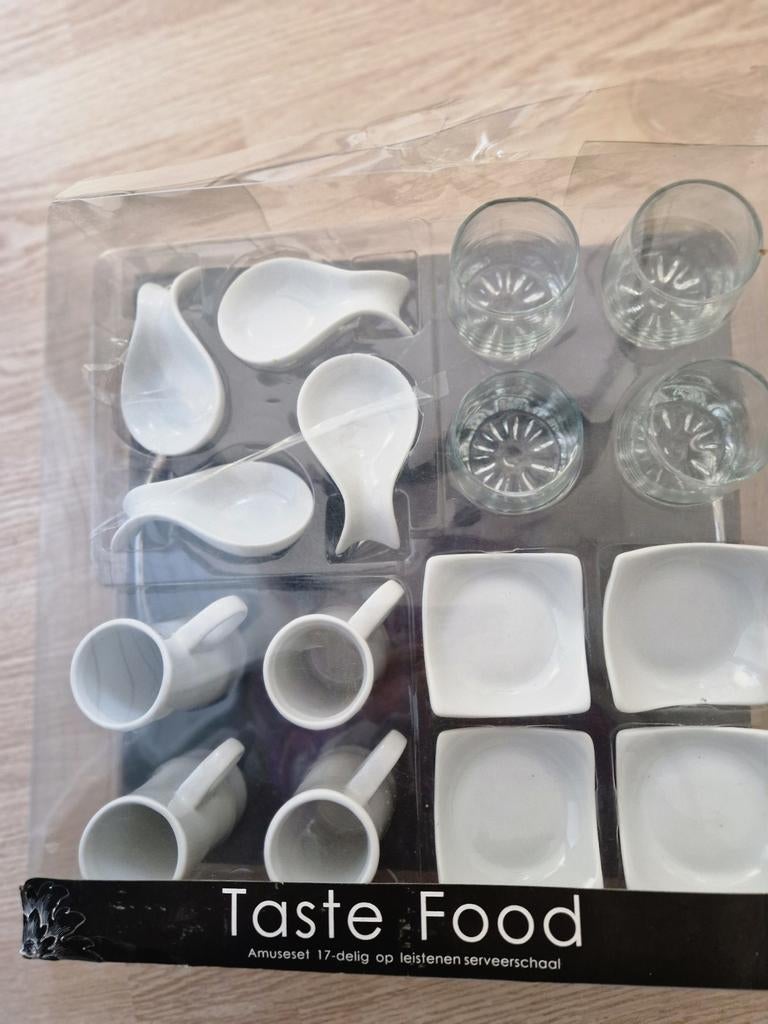 Amuse serveerset 17-delig, Huis en Inrichting, Keuken | Servies, Ophalen of Verzenden