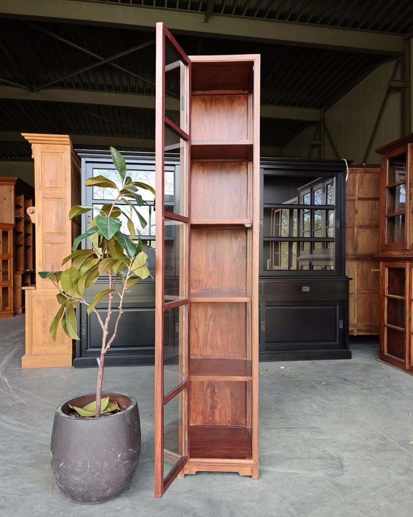 Prachtige unieke oosterse vitrinekasten | Museumkasten #7873, Antiek en Kunst, Ophalen of Verzenden