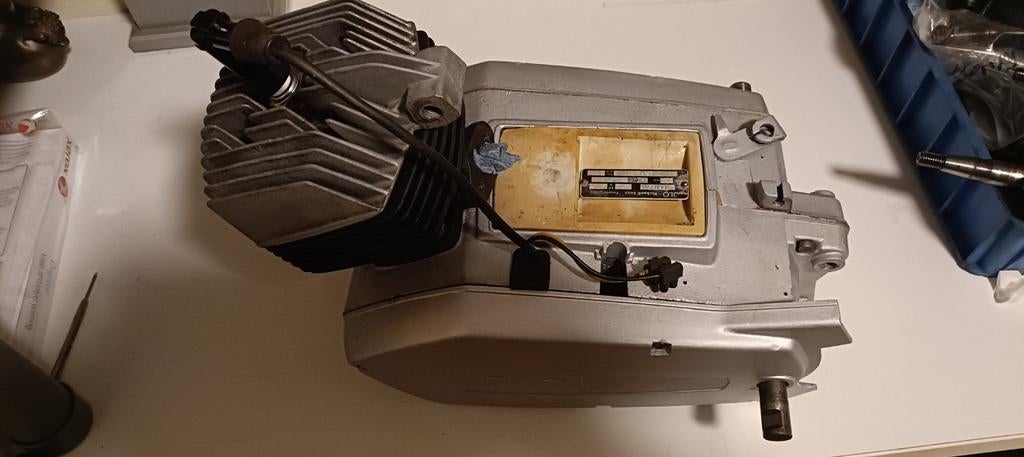 Gereviseerde jlo g49 2v batavus, Ophalen of Verzenden, Zo goed als nieuw, Cilinder, Overige merken