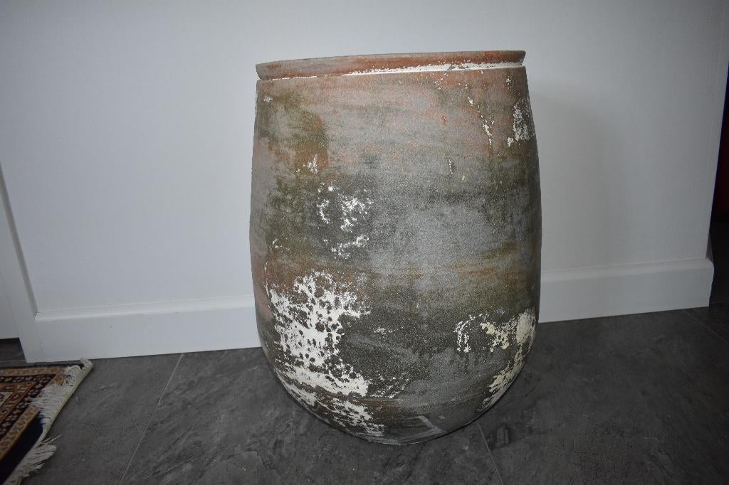 grote bloempot 60 cm hoog en 45 cm breed, Tuin en Terras, Bloempotten, Ophalen, Steen, 40 cm of meer, Rond