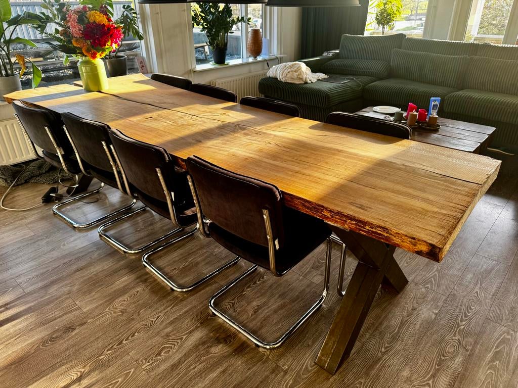 Boomstamtafel 320 cm + 8 Zuiver stoelen, Huis en Inrichting, Tafels | Eettafels, Ophalen, Gebruikt, 100 tot 150 cm, 200 cm of meer