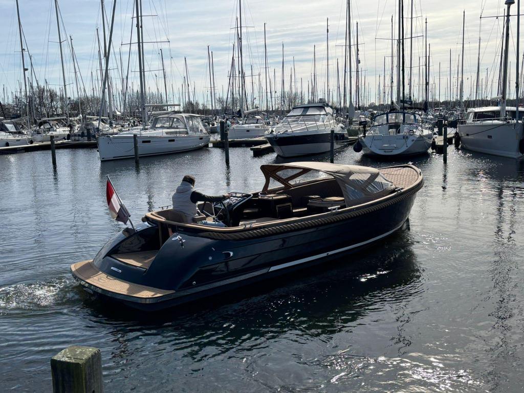 Waterspoor 808 Open | Vetus 52pk | 2020, Niet ingevuld, Gebruikt, Binnenboordmotor, 6 meter of meer