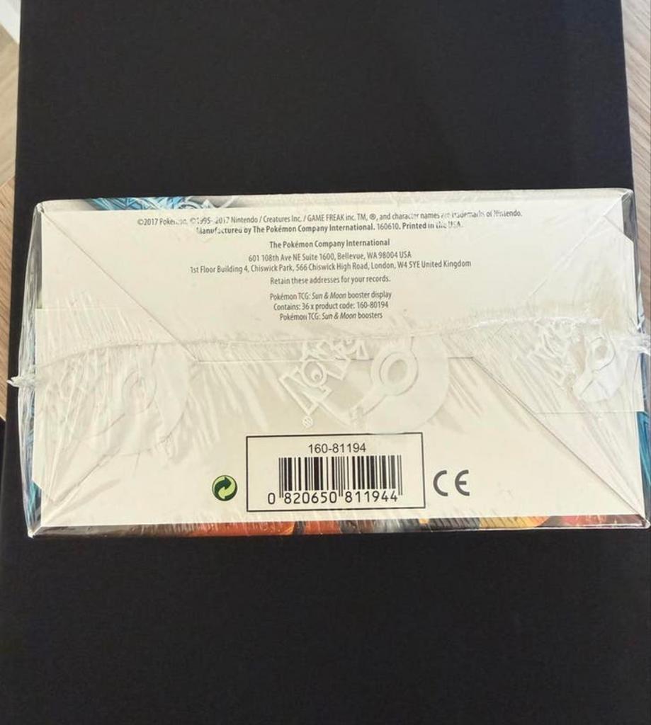 Pokémon TCG Sun & Moon Booster Box - Nieuw & Geseald, Hobby en Vrije tijd, Verzamelkaartspellen | Pokémon, Ophalen of Verzenden