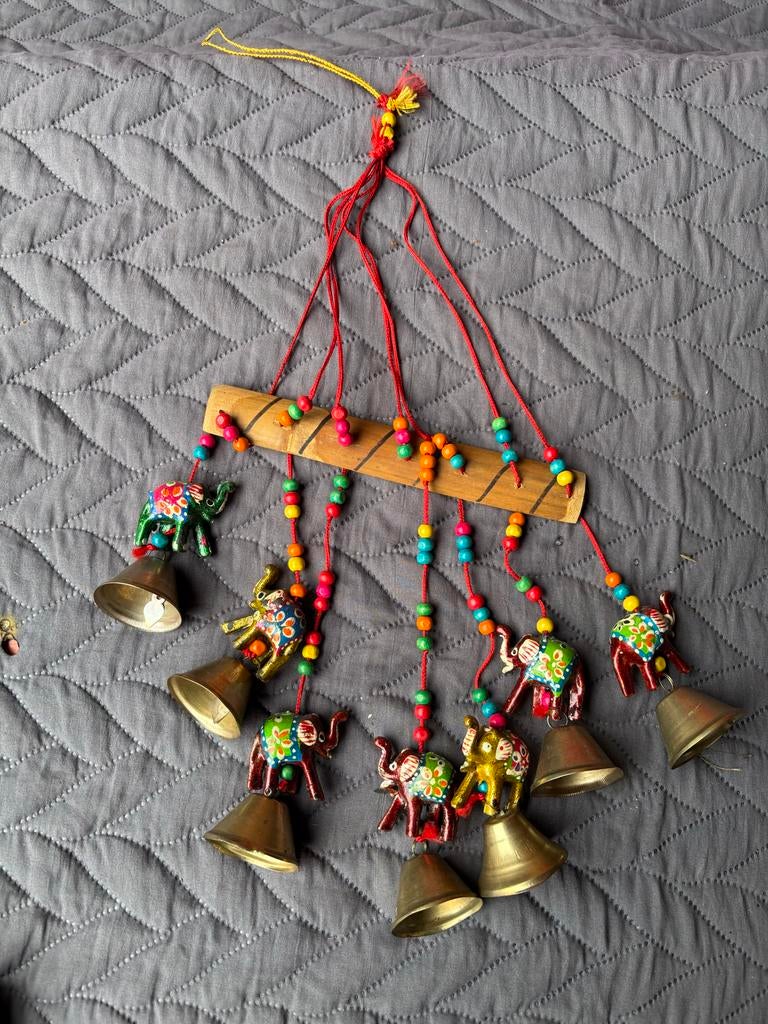 Windvanger met belletjes en olifantjes, Hout, Gebruikt, Meerkleurig, Ophalen of Verzenden