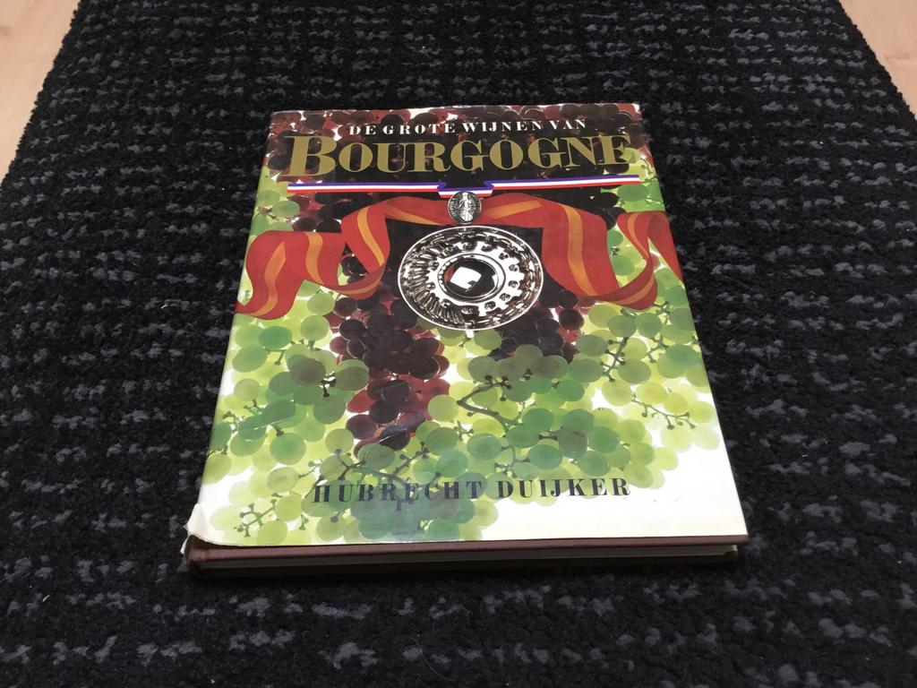 De Grote Wijnen van Bourgogne - Hubrecht Duijker, Boeken, Kookboeken, Gelezen, Ophalen of Verzenden