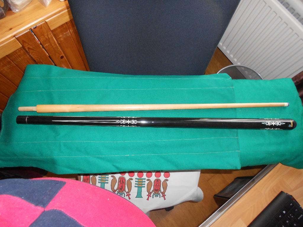 Biljart Keu.Piranha, Ophalen of Verzenden, Zo goed als nieuw, Keu of Ballen