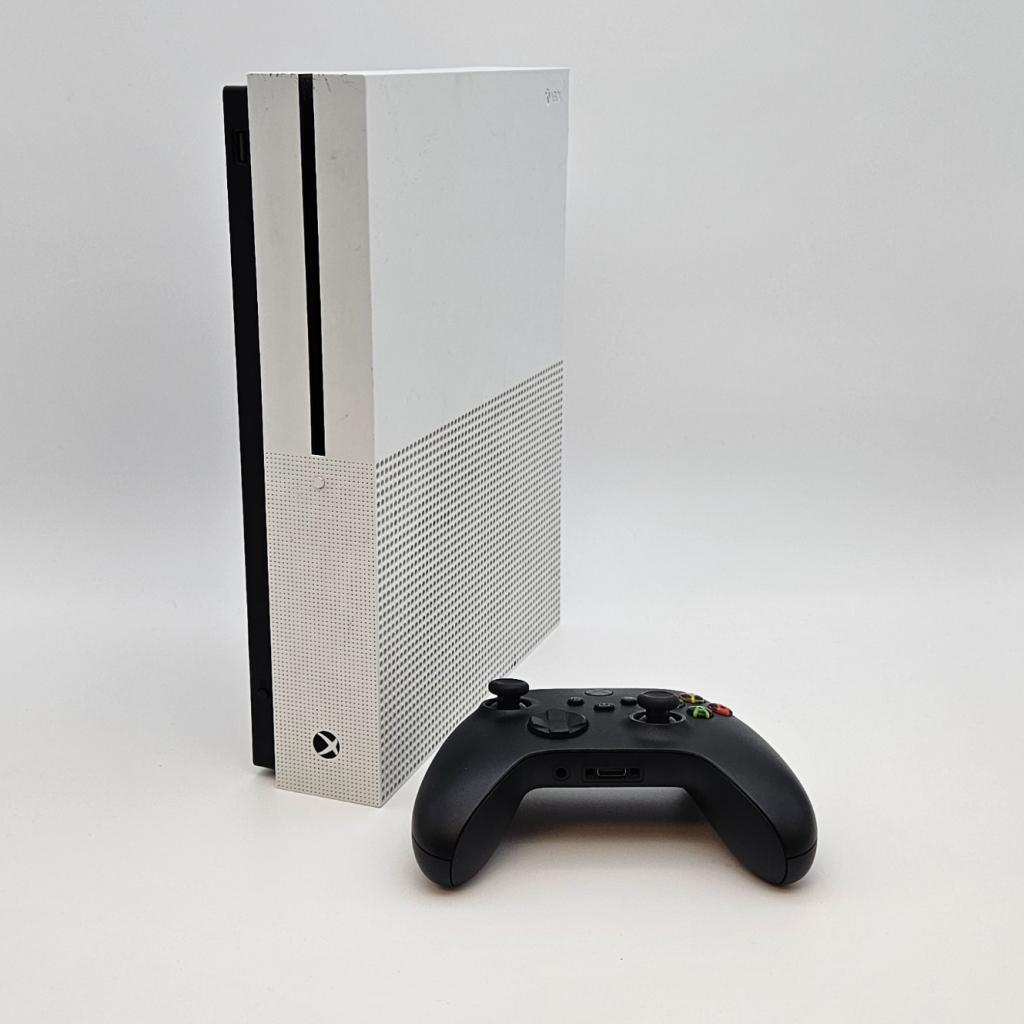 Xbox One S 500GB Compleet in Goede Staat, Xbox, Zo goed als nieuw, Support@xbox.com, One Microsoft Way
Redmond, WA 98052-6399