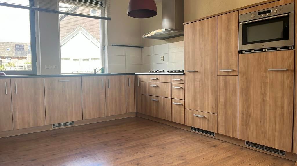 Houtlook keuken, Ophalen, Zo goed als nieuw