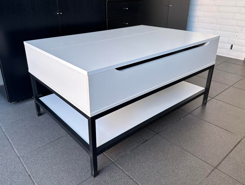 Witte tafeltje, Huis en Inrichting, Tafels | Bijzettafels, Minder dan 55 cm, Zo goed als nieuw, Rechthoekig, Ophalen