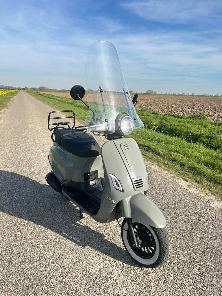 Btc riva, Zo goed als nieuw, Benzine, Ophalen, Overige merken