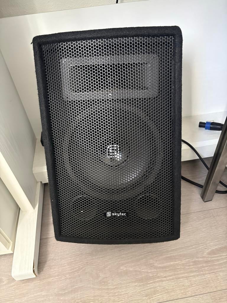 Skytec SL8 speakers en JBL subwoofer, Gebruikt, Complete surroundset, 120 watt of meer, Ophalen