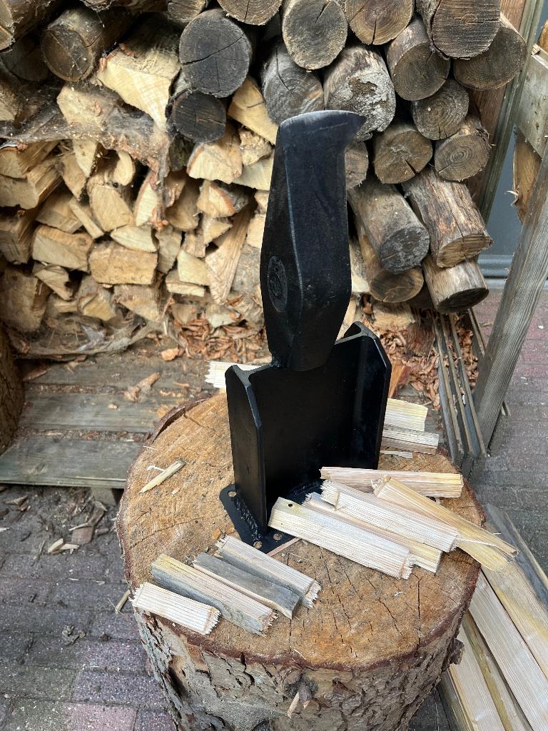 Houtklover klover splijter aanmaakhout splitter kliever, Tuin en Terras, Kloofmachines, Ophalen of Verzenden, Zo goed als nieuw