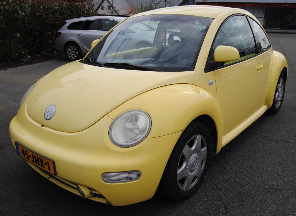 Volkswagen New Beetle 2.0 Highline ZO MEE ! GEEN APK, Stof, Overige kleuren, 1984 cc, 116 pk