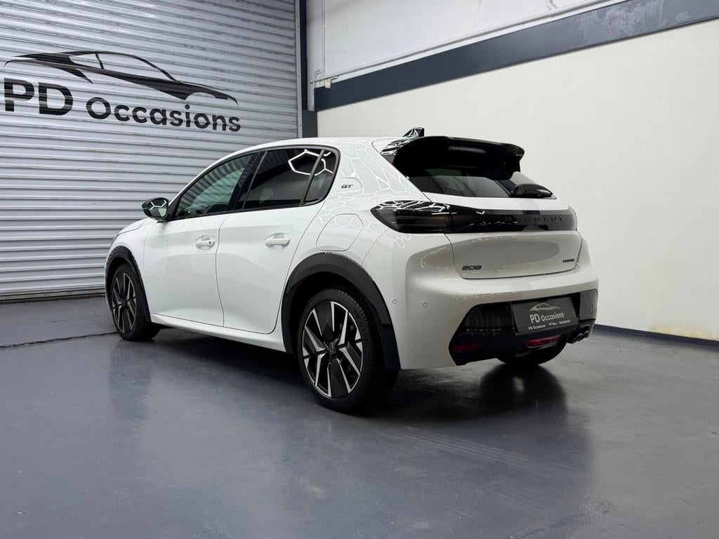 Peugeot 208 1.2 Hybrid 145PK GT - Alcantara - Pano - Memory, 145 pk, 1203 kg, Zwart, 1199 cc