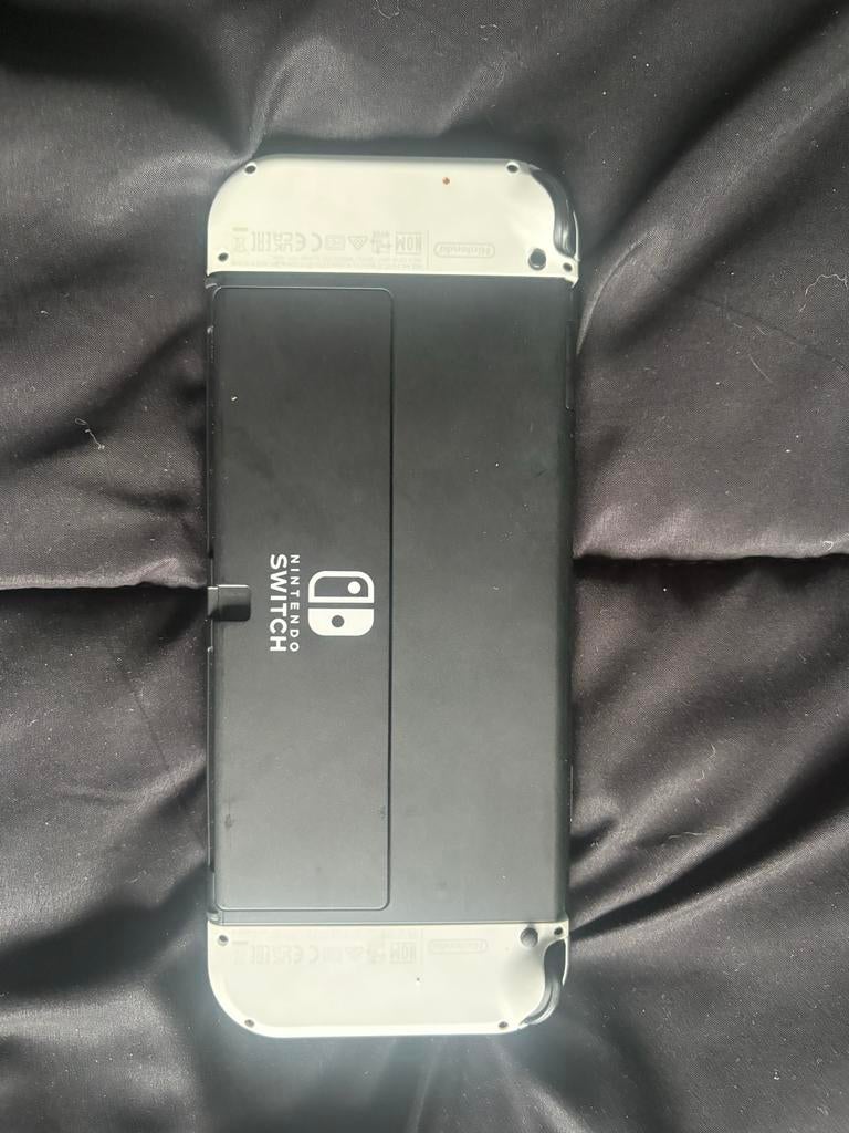 Nintendo Switch OLED 64GB + 8Bitdo Pro Controller & Case, Ophalen of Verzenden, Zo goed als nieuw, Met 1 controller, Switch OLED