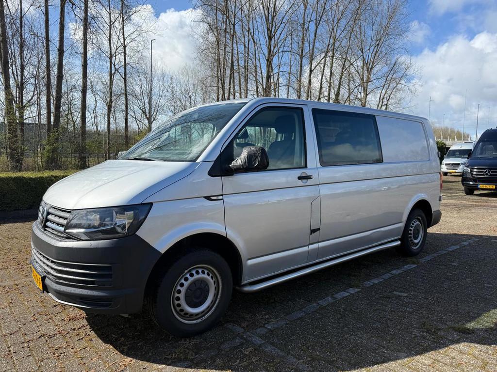 Volkswagen Transporter 2.0 TDI L2 DubCab Comfortline Euro 6, Voorwielaandrijving, Stof, Gebruikt, Euro 6
