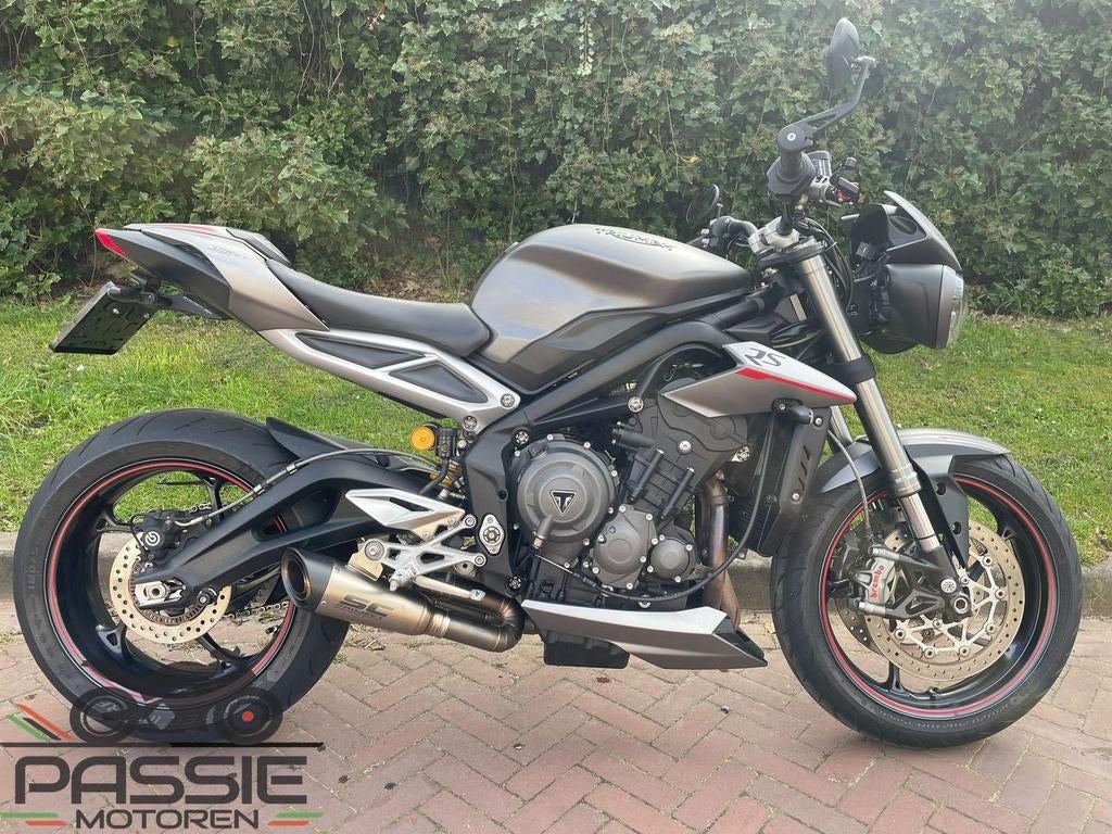 TRIUMPH STREET TRIPLE RS 765 (bj 2017)