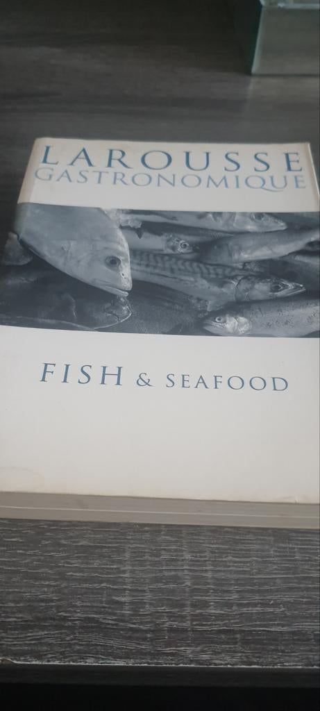 Larousse Gastronomique: Fish & Seafood Kookboek, Boeken, Kookboeken, Gelezen, Ophalen of Verzenden, Europa, Larousse