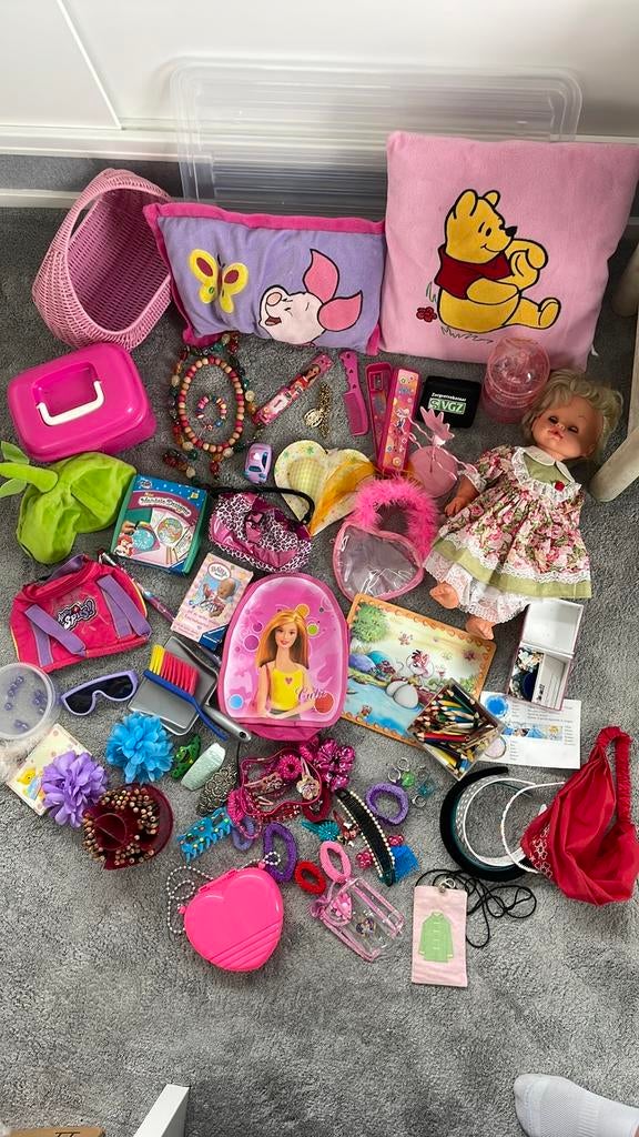 Roze tasjes, mandjes, kettingen, vaasjes, pennenbak en meer, Ophalen of Verzenden, Zo goed als nieuw, Meisje