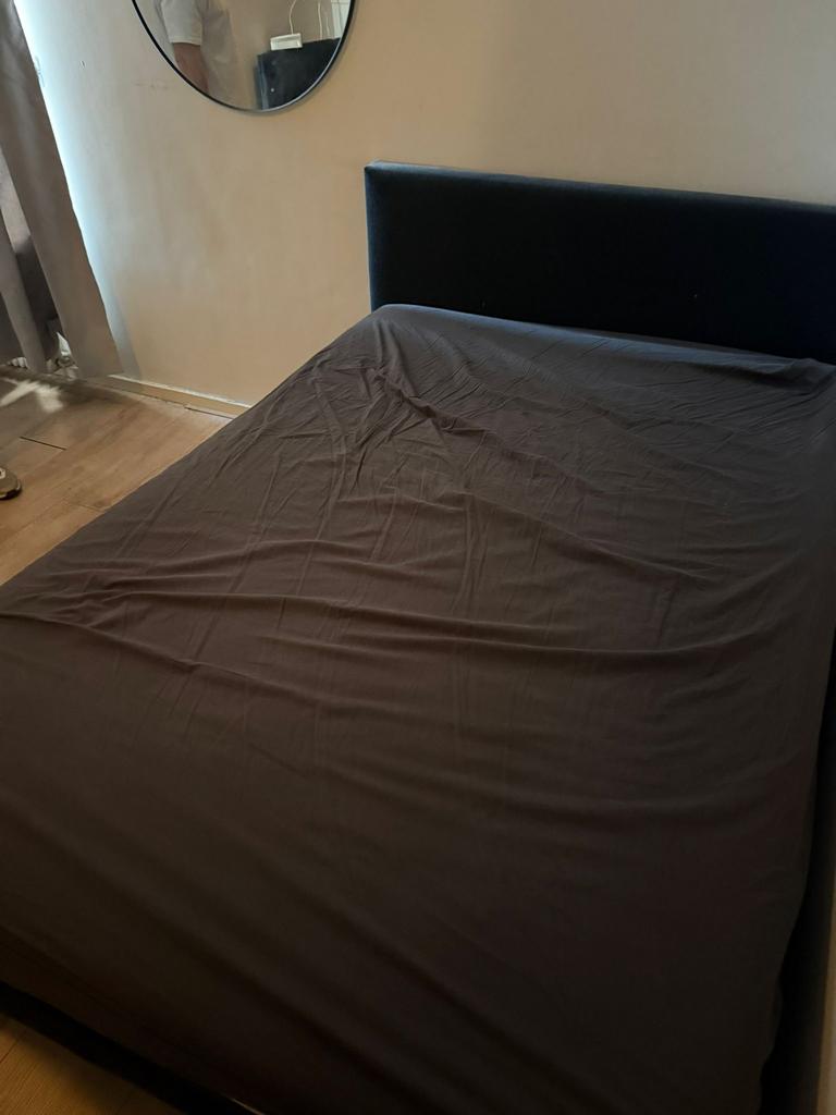 MOET ZSM WEG Bed 140x200 boxspring, gebruikt., Ophalen, Zo goed als nieuw, Tweepersoons, 140 cm