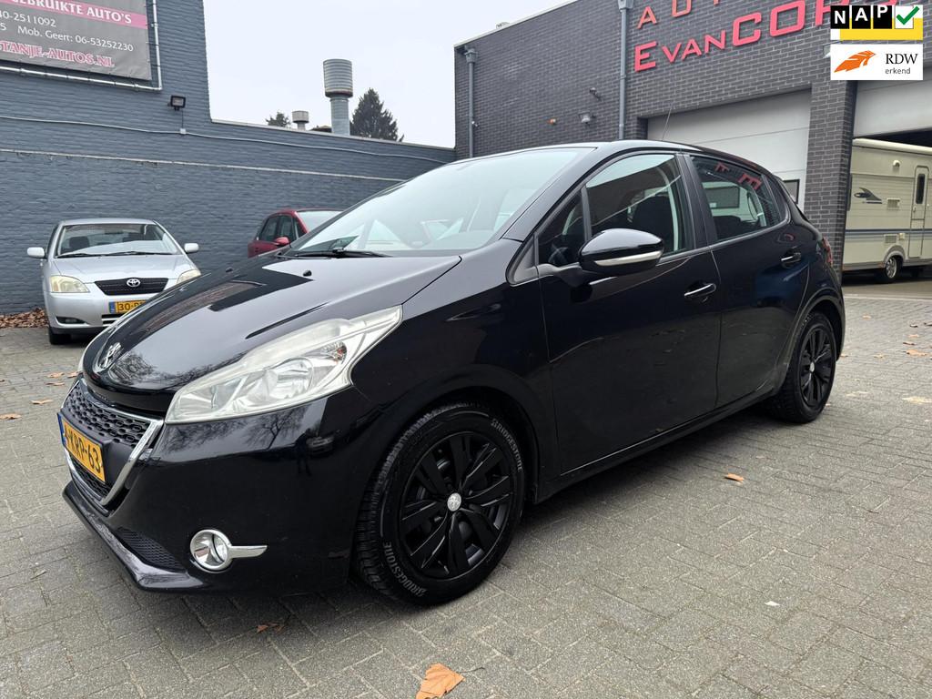 Peugeot 208 1.6 e-HDi Blue Lease 5Drs Airco, Auto's, Peugeot, Voorwielaandrijving, Euro 5, Gebruikt, 4 cilinders