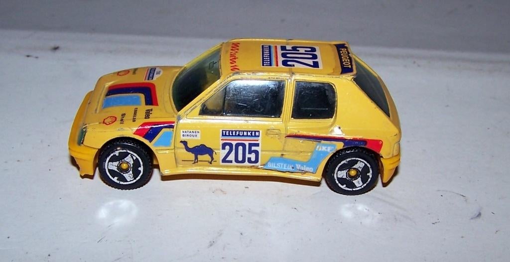Bburago Peugeot 205 Safari. Izgs., Hobby en Vrije tijd, Modelauto's | 1:43, Ophalen of Verzenden, Zo goed als nieuw, Auto, Overige merken