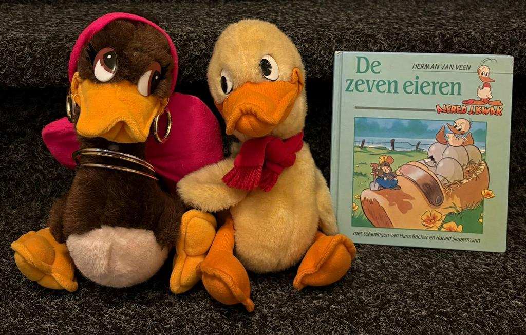 Alfred en Winnie, Ophalen of Verzenden, Winnie de Poeh of vrienden, Zo goed als nieuw, Beeldje of Figuurtje