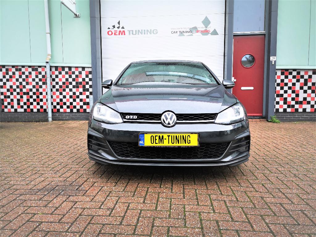 VOORBUMPER geschikt voor GOLF 7.5 | GTD-LOOK | 17-20 |, Ophalen of Verzenden