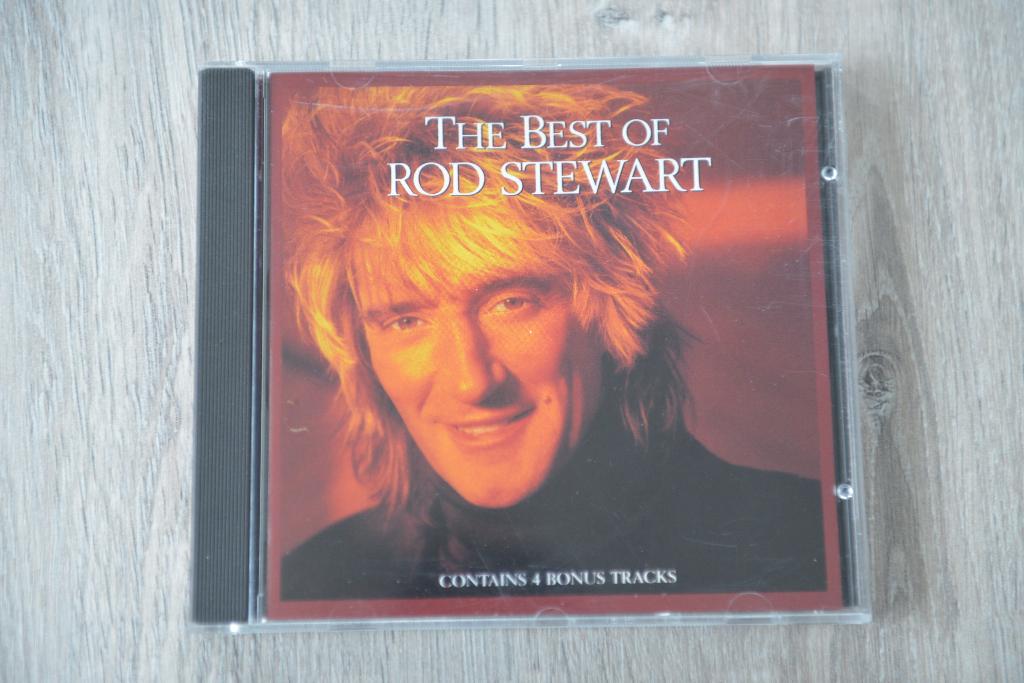ROD STEWART = THE BEST OF + 4 BONUS TRACKS, Verzenden, Zo goed als nieuw