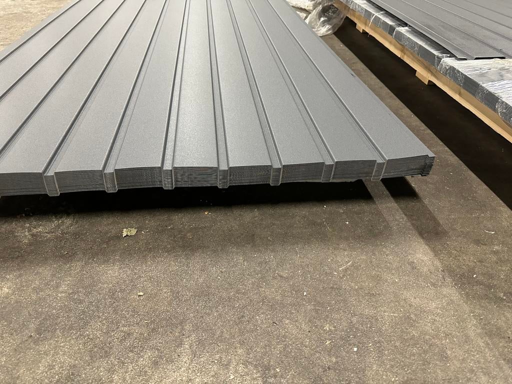 Trapezium profielplaat gevelbekleding antraciet, Ophalen, Zo goed als nieuw