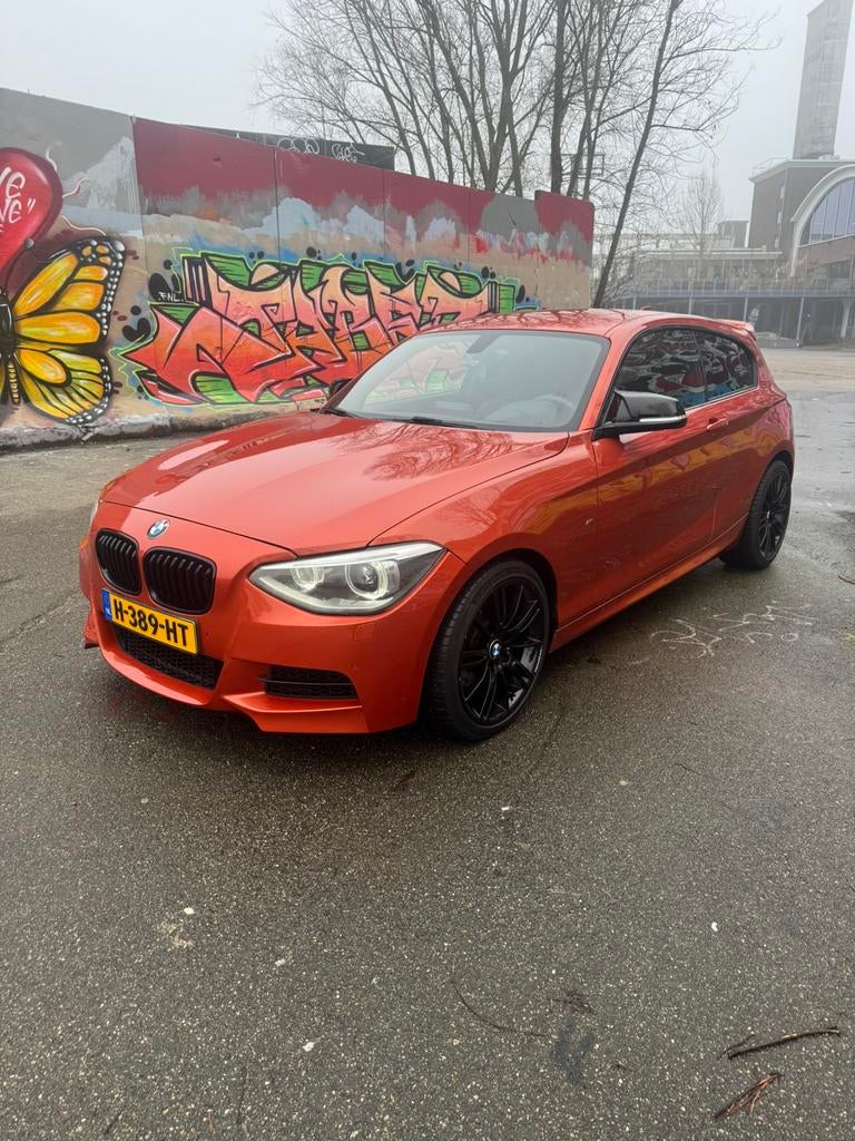 BMW 1 Serie M135i 2013, Auto's, Achterwielaandrijving, Zwart, Overige kleuren, 1415 kg
