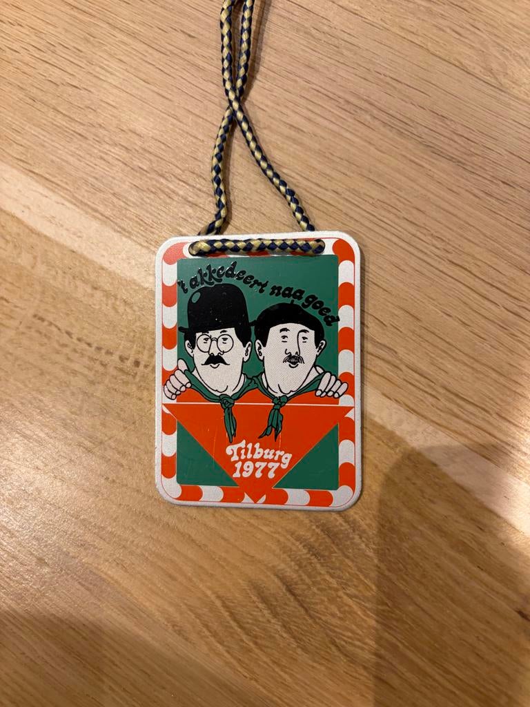 Tilburg Kruikenstad 1977 Veldteken / Insigne, Ophalen of Verzenden, Gebruikt