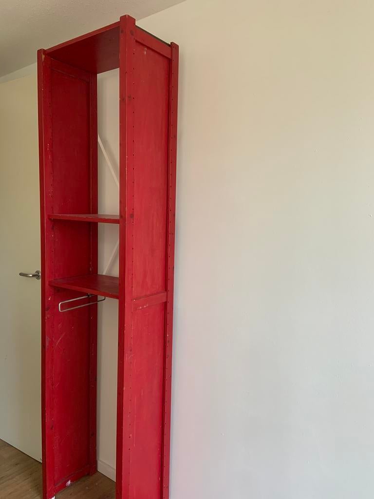 Open kast lundia, Ophalen