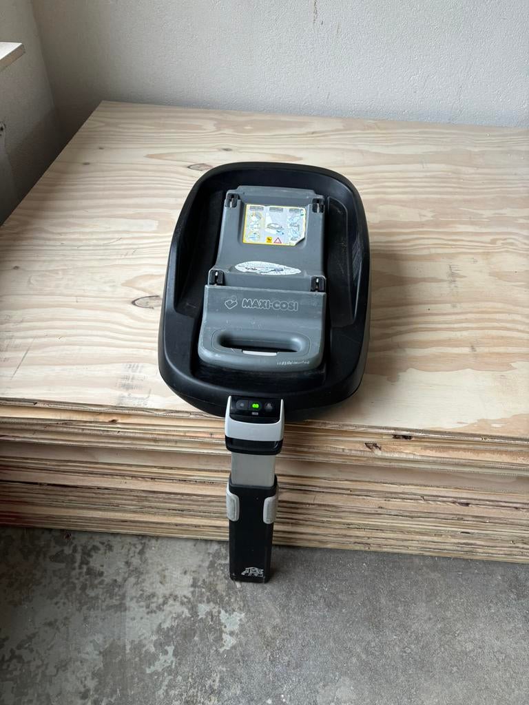 Isofix Family Fix, Ophalen, 9 t/m 18 kg, Zo goed als nieuw, Isofix