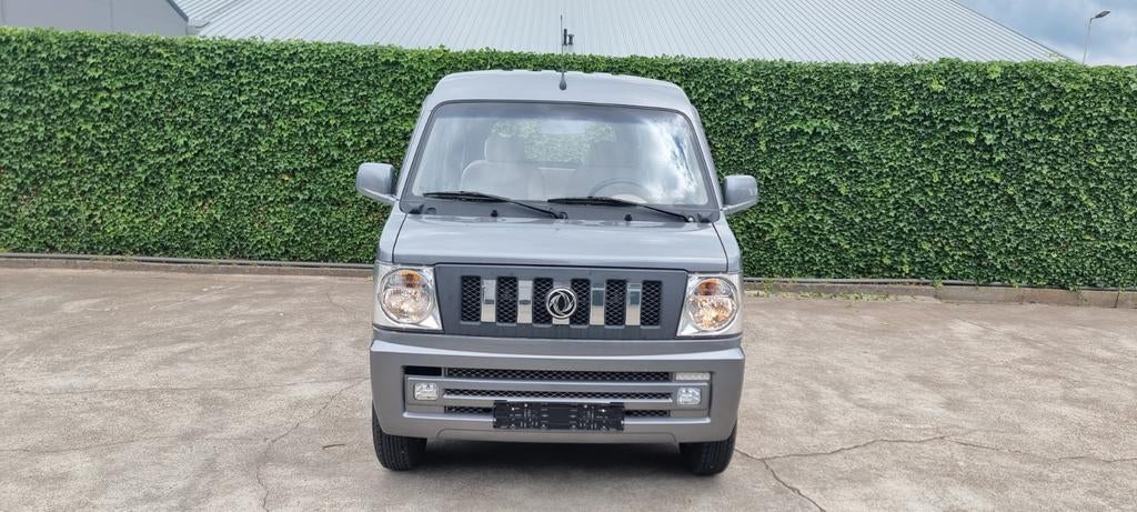 Dfsk V 27 zonder kenteken voor export, Auto's, Euro 5, Achterwielaandrijving, Beige, 4 cilinders